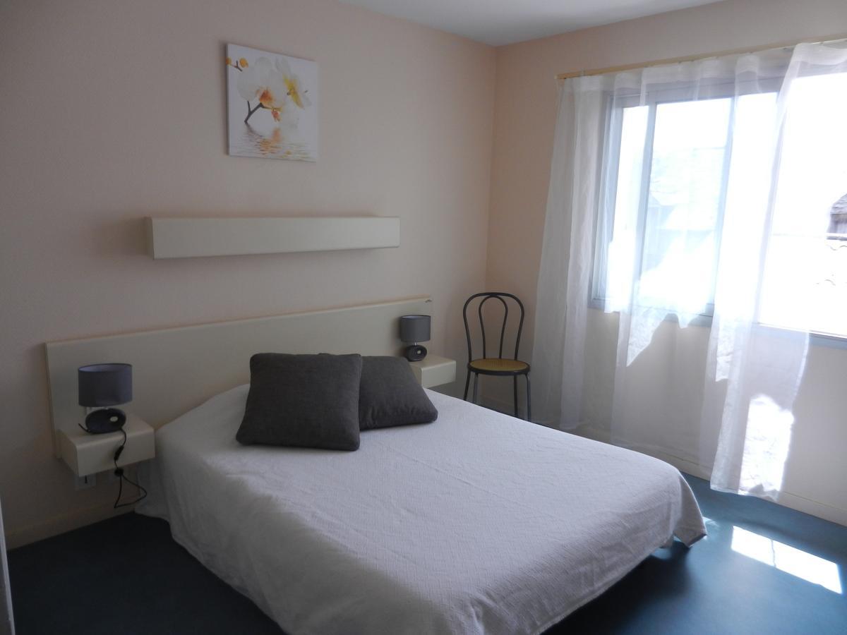 L'Arvor Hotel Guer Zewnętrze zdjęcie